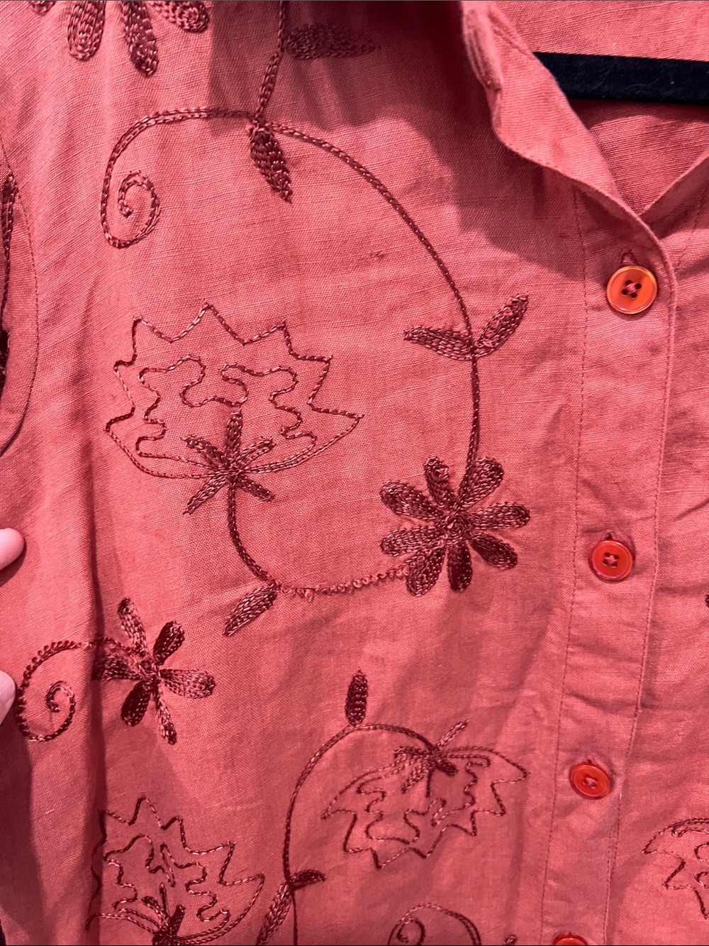 Orvis Rust Orange Floral Embroidered Button-Down Shirt Size Small - Picture 3 of 5